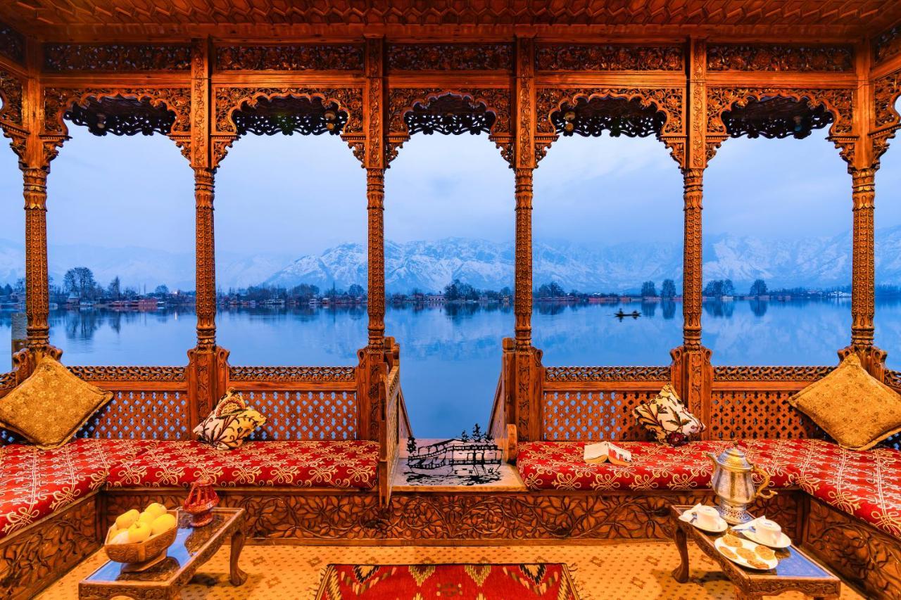 New Jacquline Heritage Houseboats Srinagar  Exterior photo