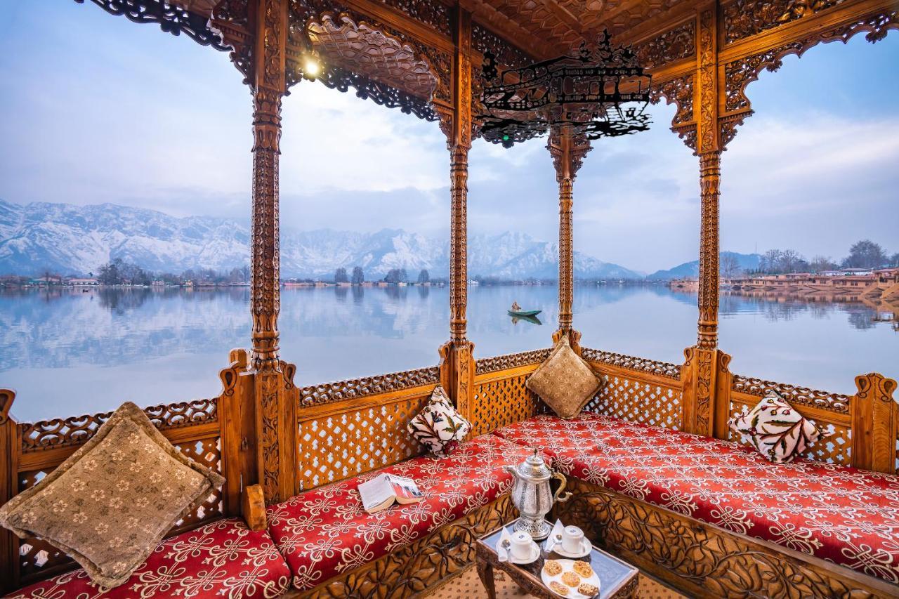 New Jacquline Heritage Houseboats Srinagar  Exterior photo