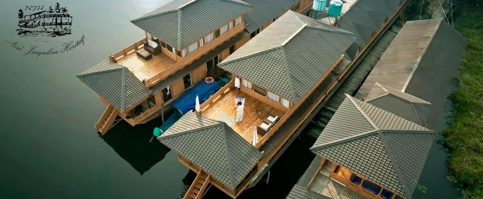 New Jacquline Heritage Houseboats Srinagar  Exterior photo