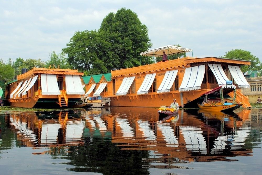New Jacquline Heritage Houseboats Srinagar  Exterior photo